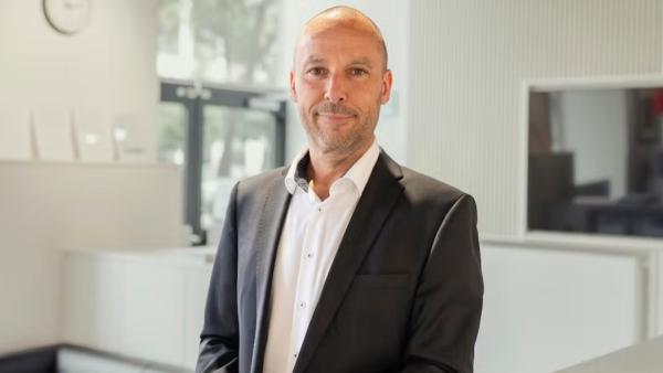 Makler Mentor bietet praxisnahes Ausbildungsprogramm für Immobilienmakler:innen