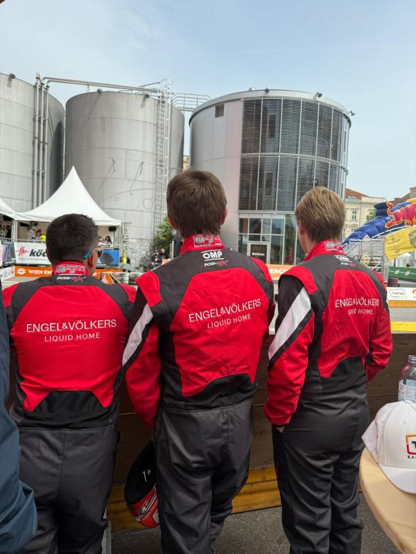 Vollgas für den guten Zweck – E&V LiquidHome siegt beim Art of Cart 2025 für “Wings for Life”