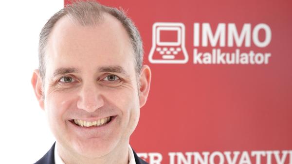 Immobilie oder Aktie? Laut Immo Analytics endet das Rendite-Rennen unentschieden