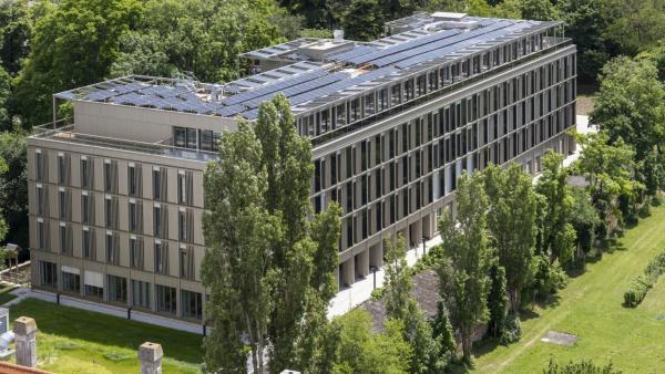  ICONIC AWARD 2025 für das Revitalisierungsprojekt Europäisches Patentamt Wien