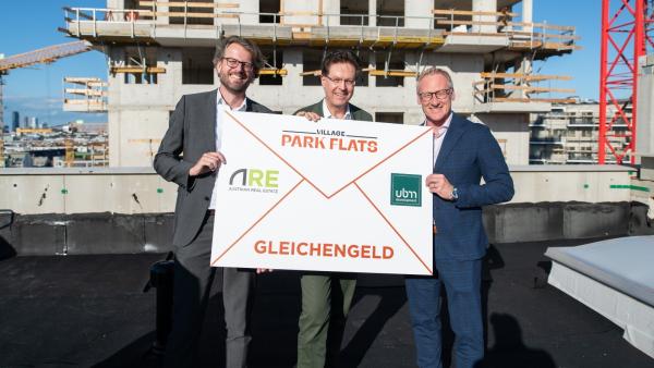 "PARK FLATS" im VILLAGE IM DRITTEN erreichen Dachgleiche