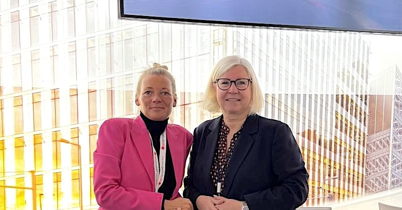  Ivette Wagner interviewt Katrin Teichert von APCOA