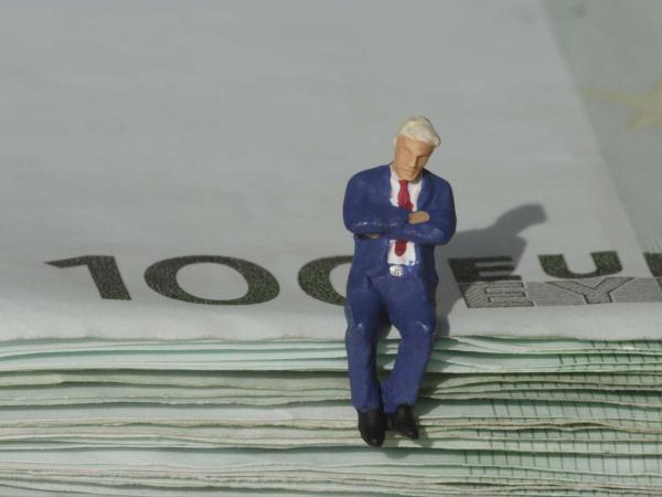 Wie Trumps Zollkrieg Europas Baukosten in die Zange nimmt