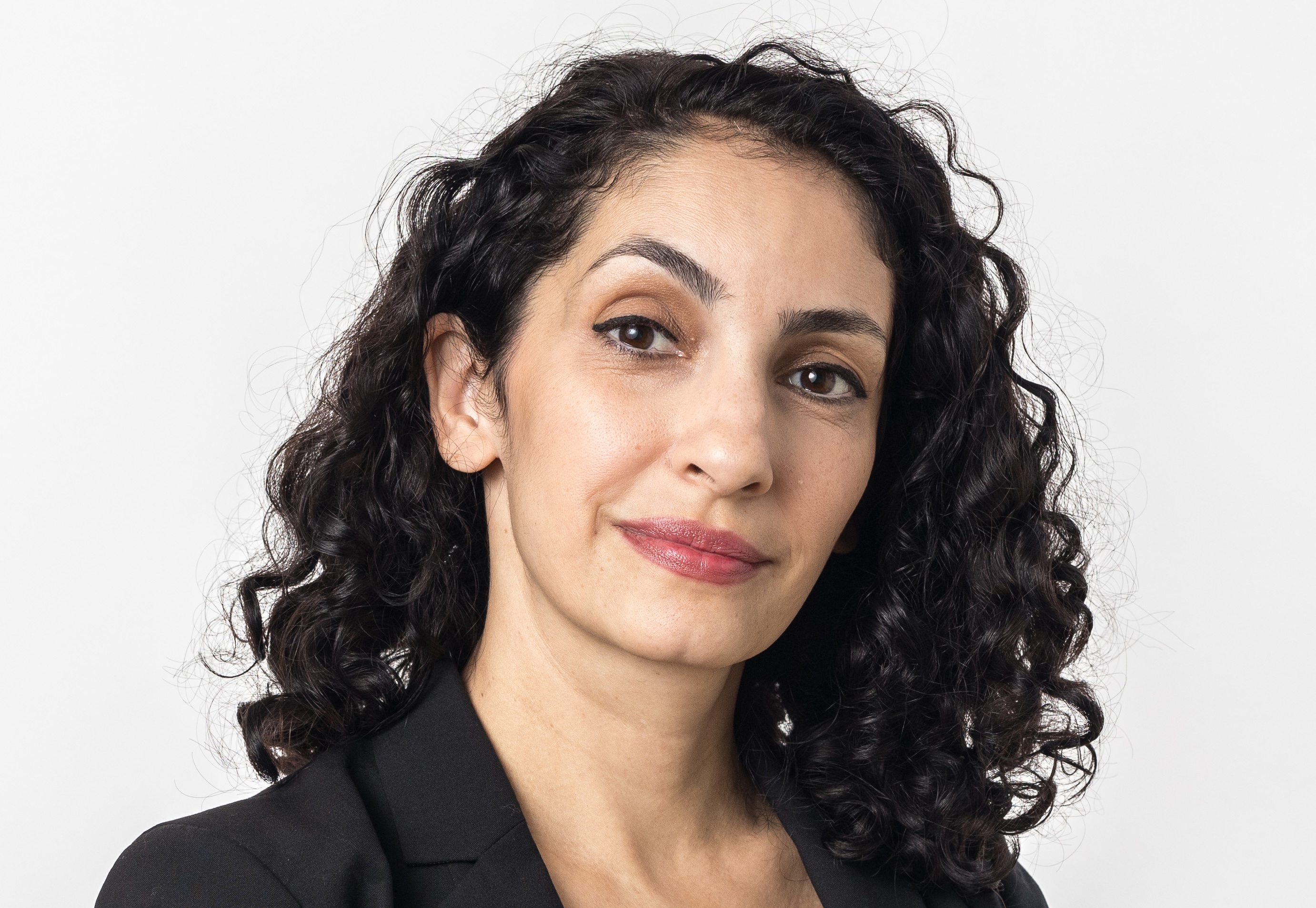 Elaheh Momeni, Co-Founderin von eMentalist und KI-Expertin bei Advicum Consulting