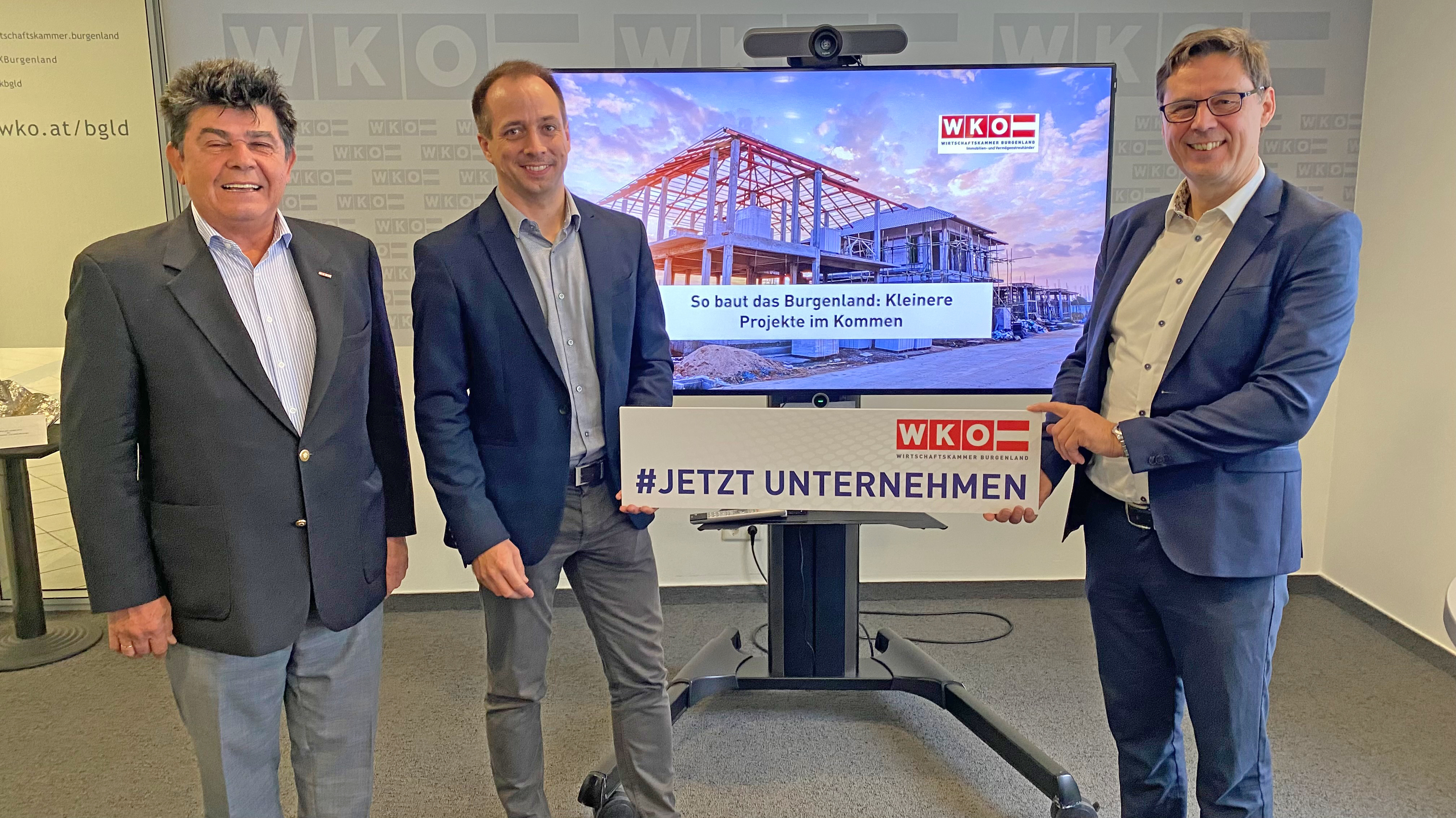 Ludwig Bresich, Fachgruppenobmann der Immobilien- und Vermögenstreuhänder, mit den Geschäftsführern der EXPLOREAL GmbH, Matthias Grosse und Alexander Bosak (v. l.).