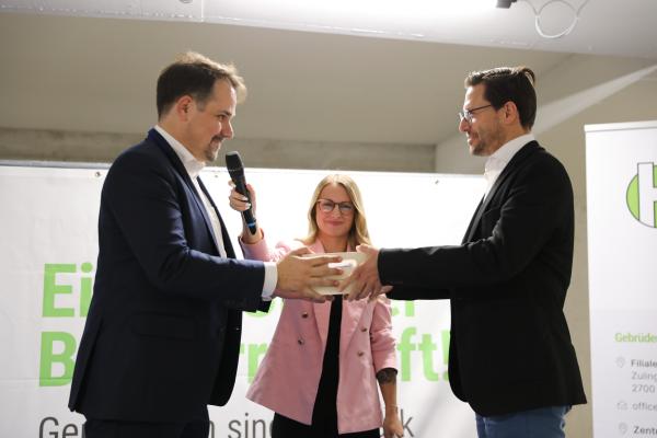 Neues Wohnprojekt in Atzgersdorf: Value One feiert Dachgleiche von Projekt KULT23