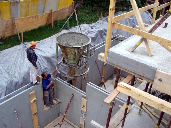 Re-Use & Downcycling durch Rohstoff-Knappheit